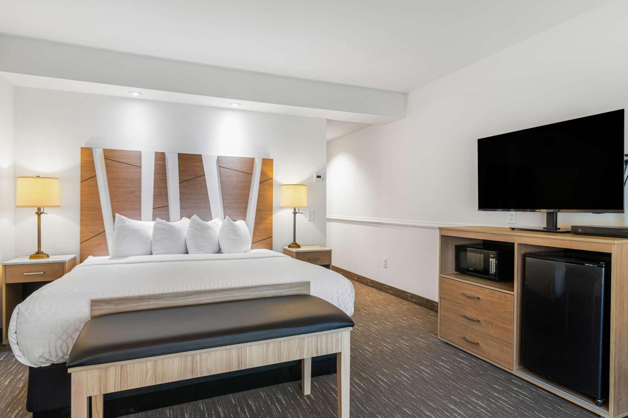 Best Western Plus Westgate Inn And Suites Leland Εξωτερικό φωτογραφία